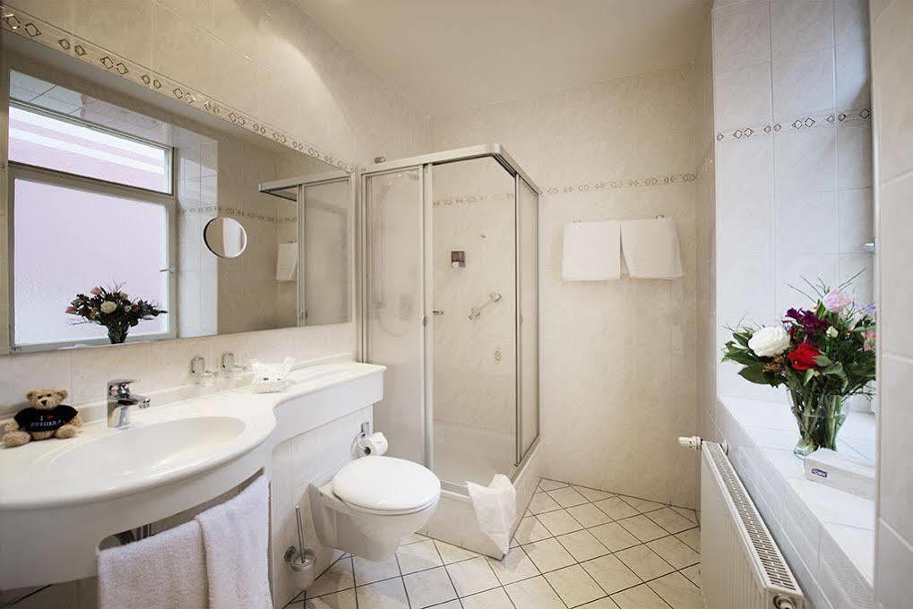 Hotel Schweizer Hof Baden-Baden Esterno foto