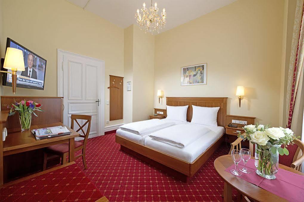 Hotel Schweizer Hof Baden-Baden Esterno foto