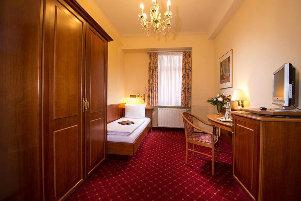 Hotel Schweizer Hof Baden-Baden Camera foto